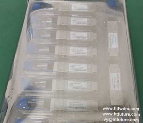 20pcs QSFP 40G LR4 광학 모듈은 DHL의 선적을 준비했습니다.